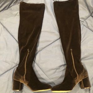 SOLD ON Ⓜ️Over knee boots